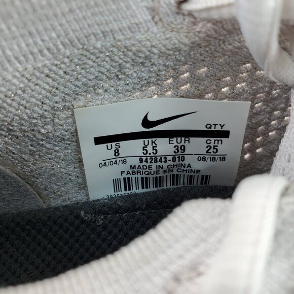 Nike Air Vapormax Flyknit 2 Women's Size 8 - Picture 8 of 8